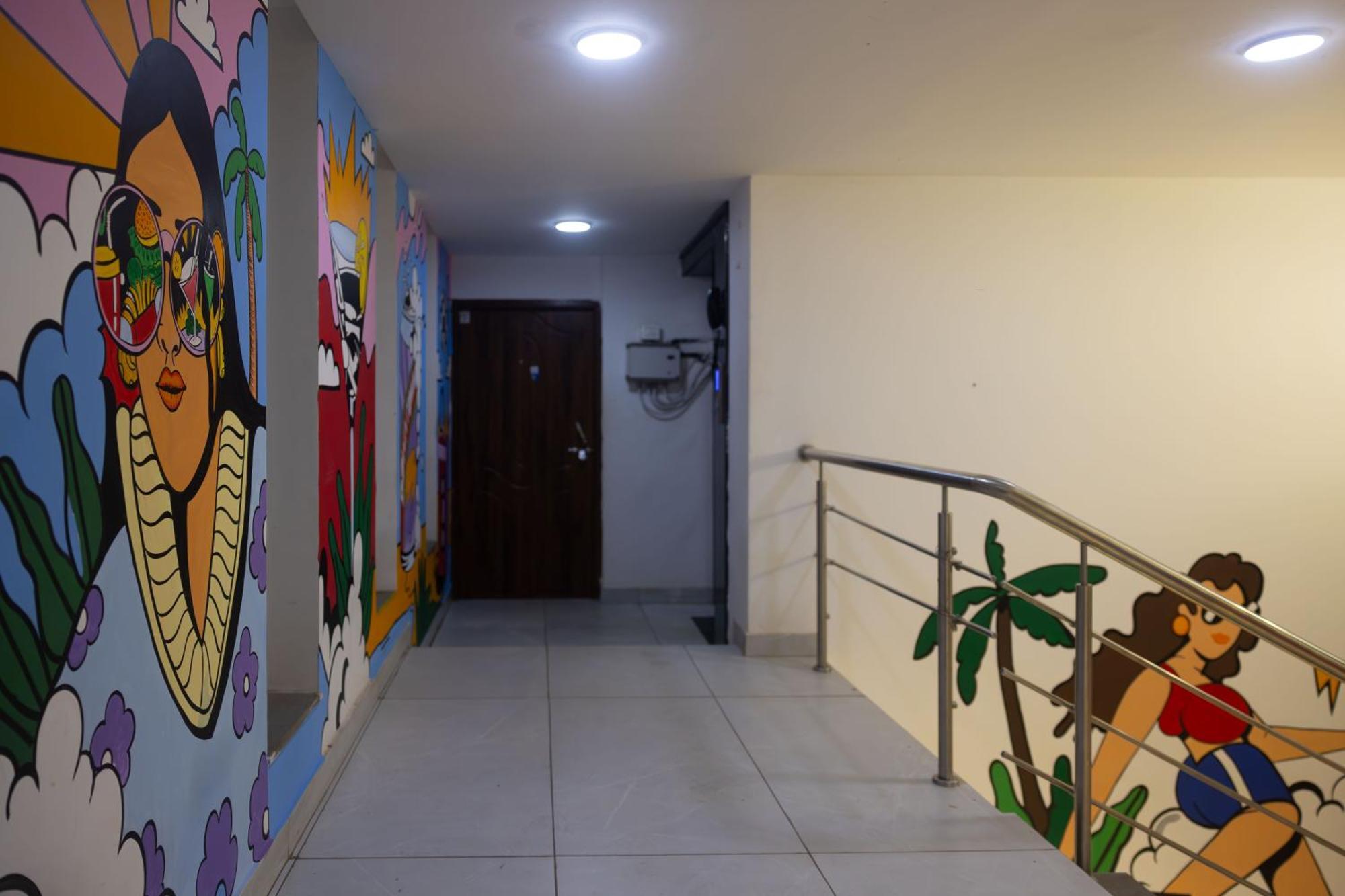 Downtown Hostels - Anjuna Bagian luar foto