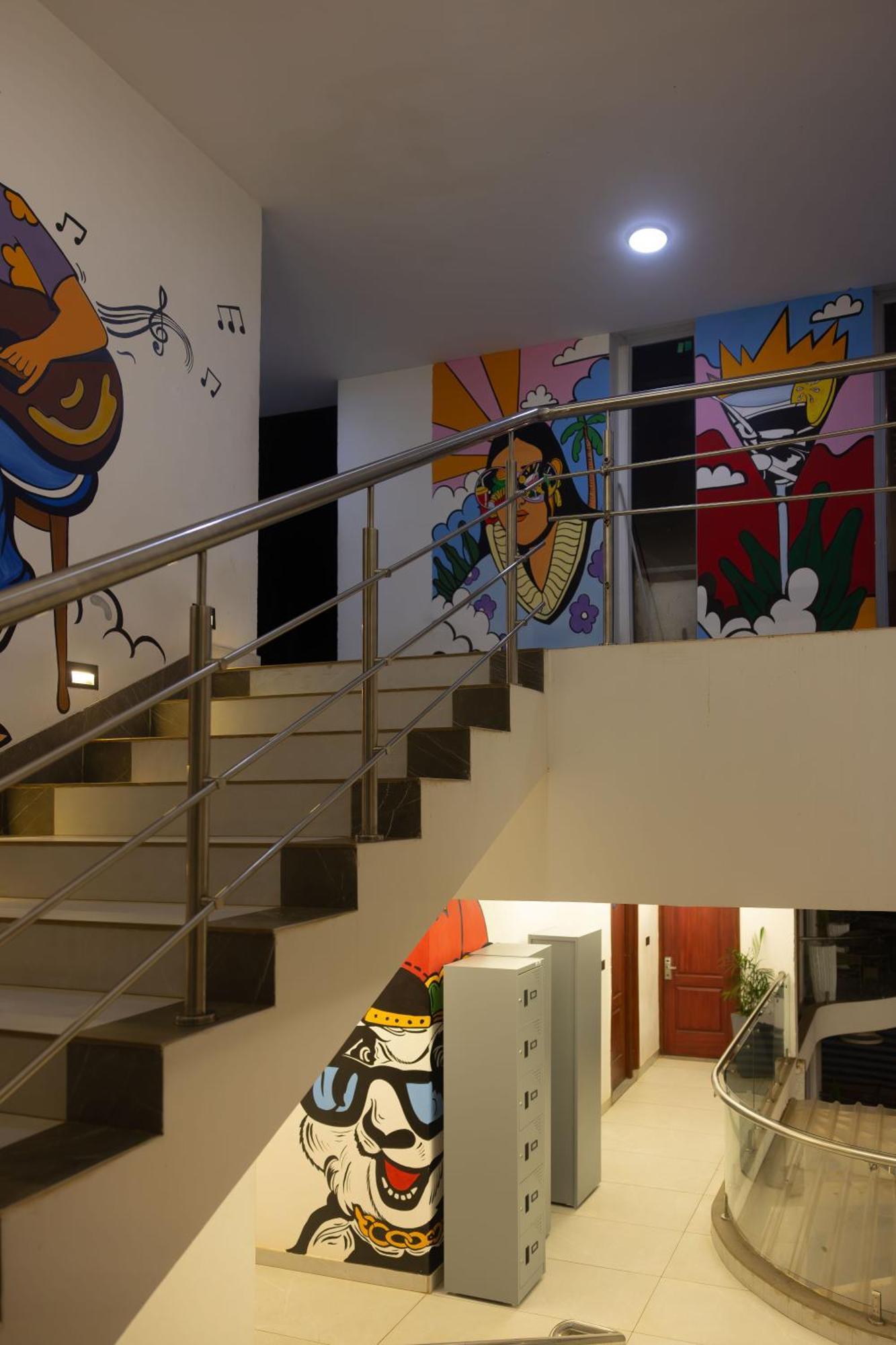 Downtown Hostels - Anjuna Bagian luar foto